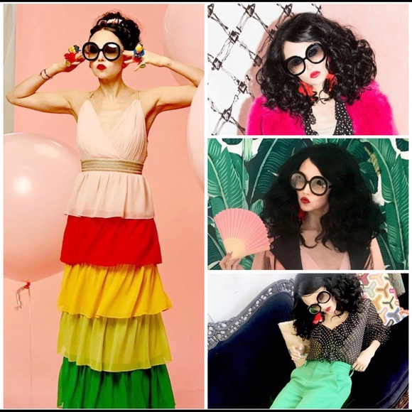 Alice + Olivia Retro Round Melrose Black Sunglasses - Picture 15 of 16